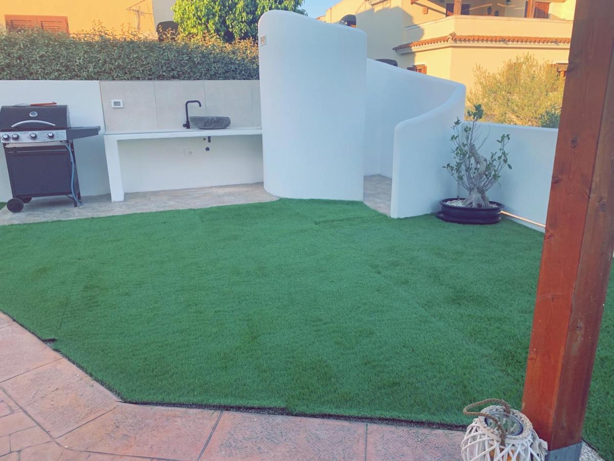 Le Residenze Del Mare Monolocale N2 Apartment La Caletta Exterior photo